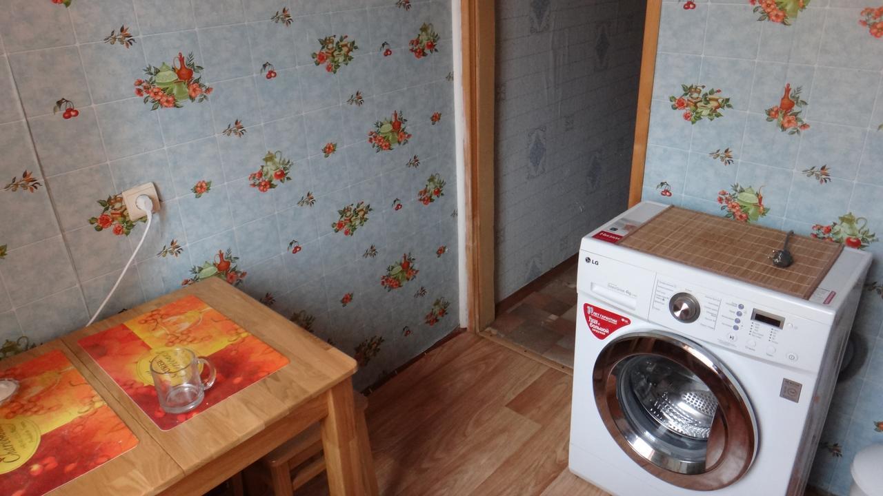 Apartment Near The Central Railway Station Київ Екстер'єр фото