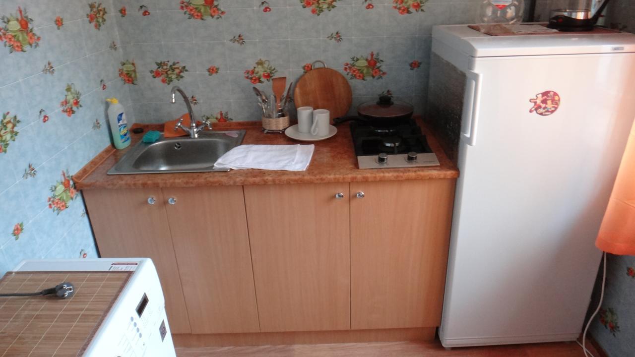Apartment Near The Central Railway Station Київ Екстер'єр фото